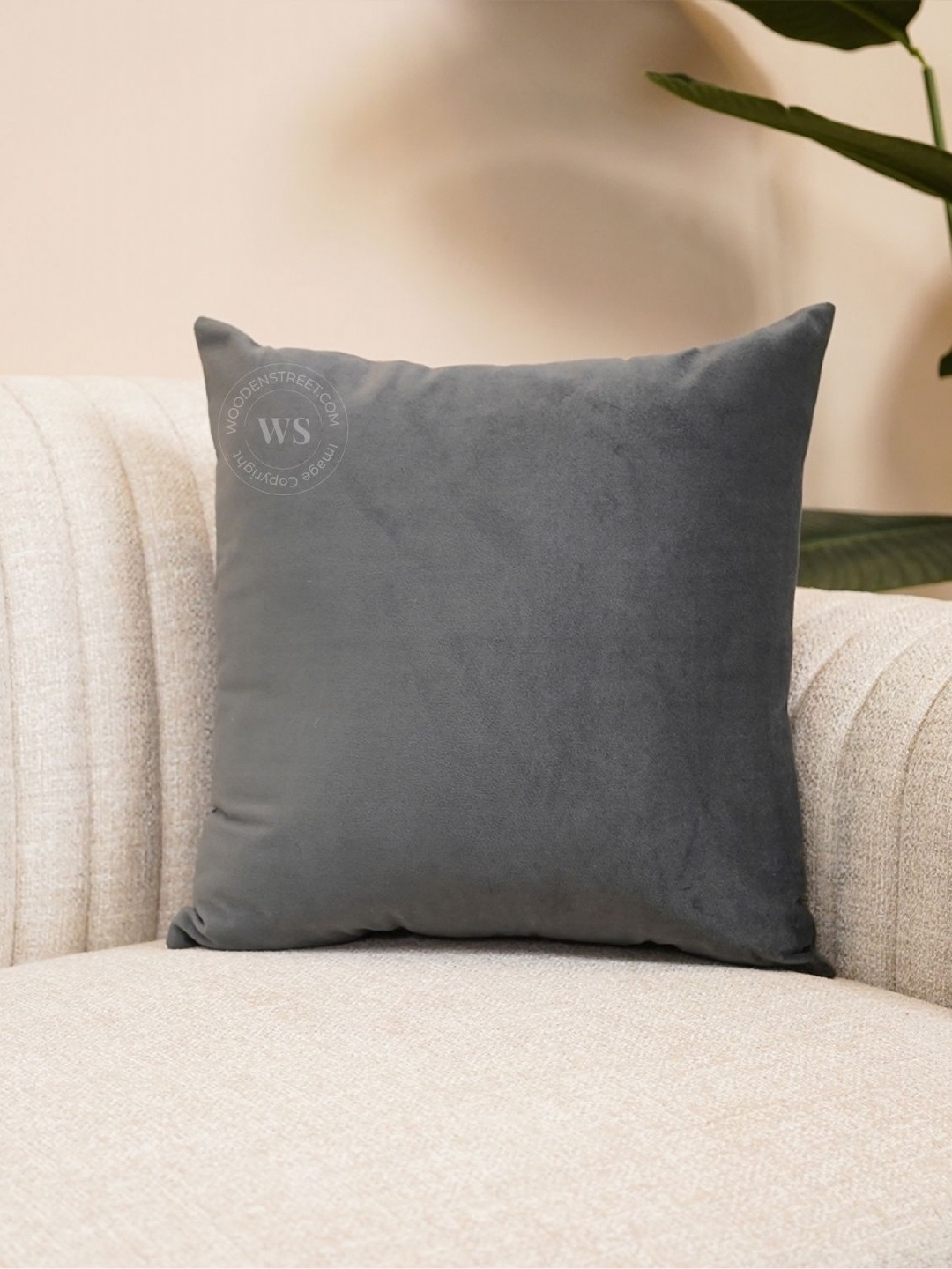 

WOODEN STREET Grey Velvet Square Cushion Covers