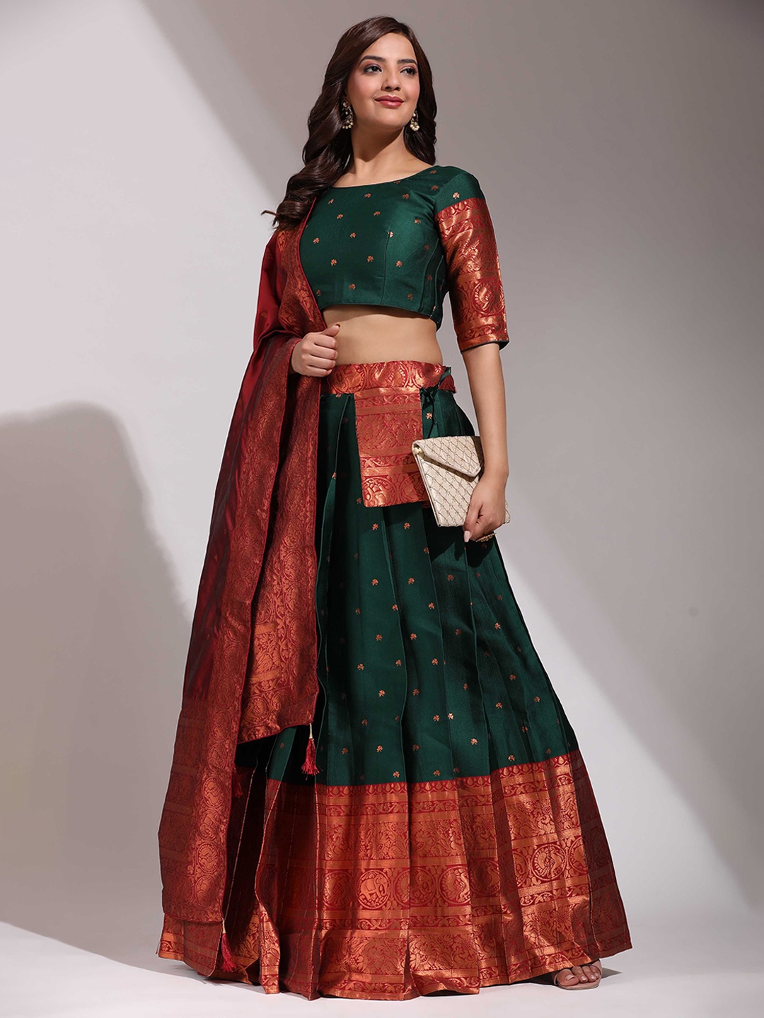 

DIVASTRI Semi-Stitched Lehenga & Unstitched Blouse With Dupatta, Green