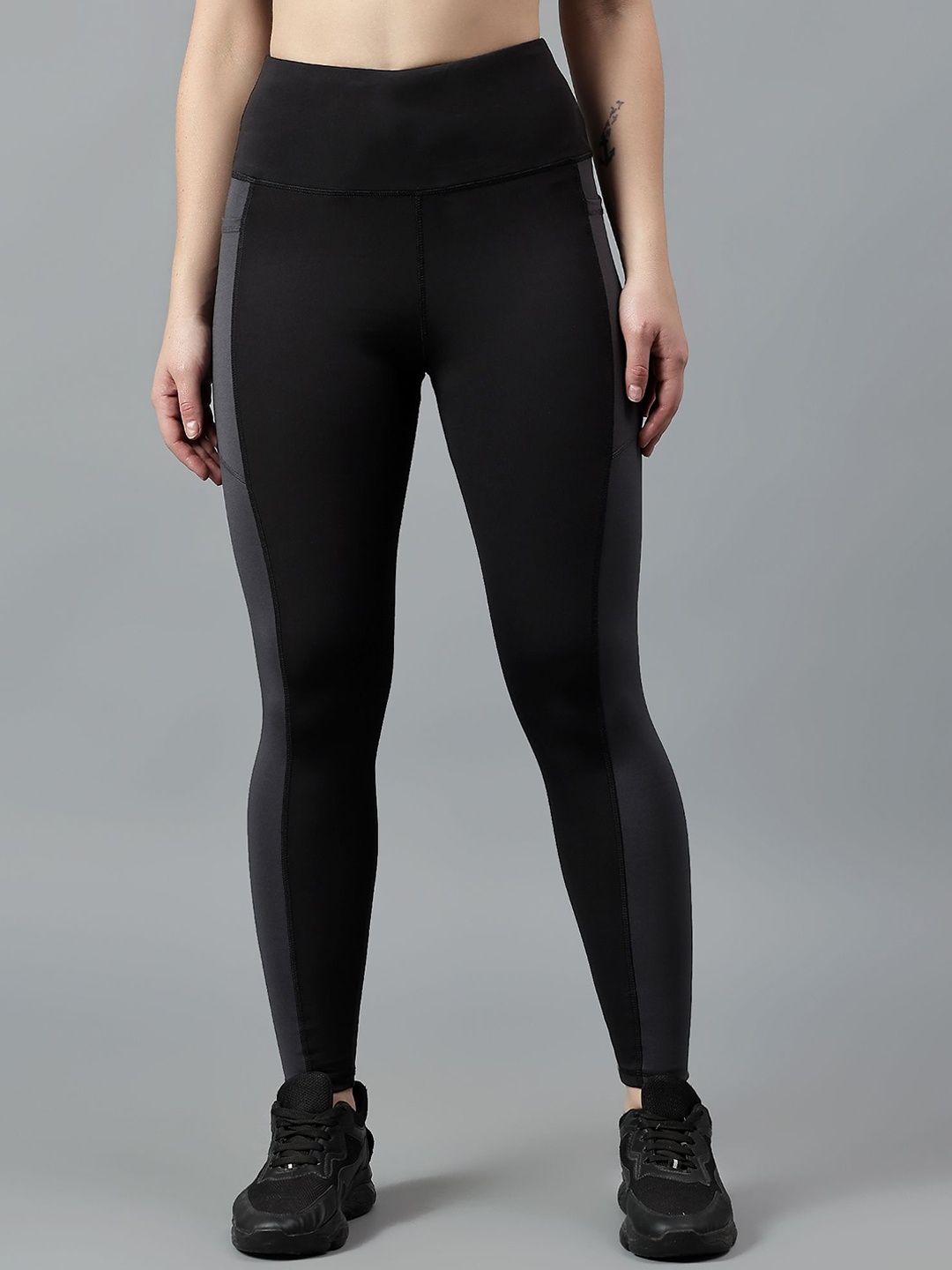 

COSVOS Women Color Blocked Double Pockets Gym Tights With Rapid-Dry Technology, Black