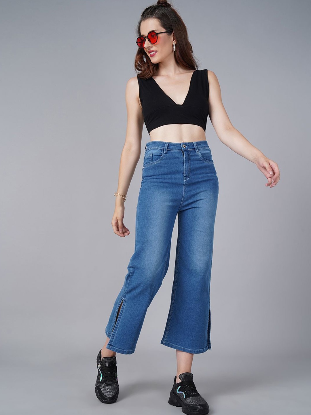 

Moda Rapido Women V-Neck Pure Cotton Fitted Crop Top, Black
