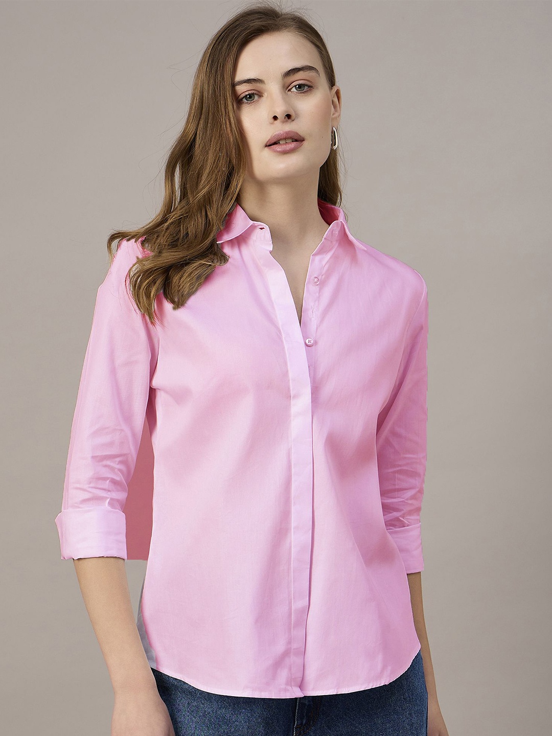 

The Roadster Lifestyle Co. Women Spread Collar Solid Cotton Casual Shirt, Pink