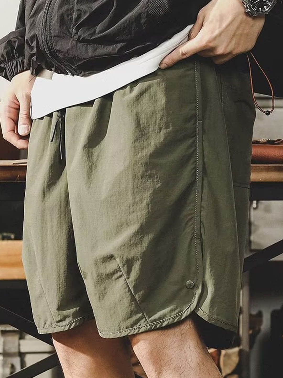 

StyleCast Men Regular Fit Cargo Shorts, Green