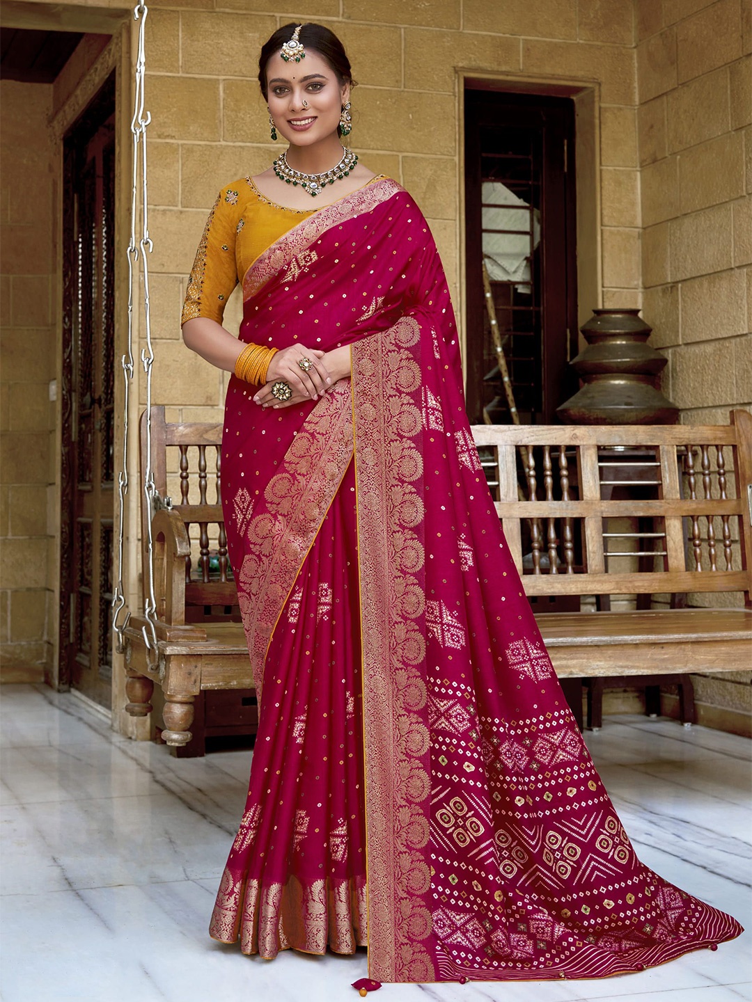 

VIRENDRA TEXTILES Woven Design Zari Pure Georgette Saree, Pink