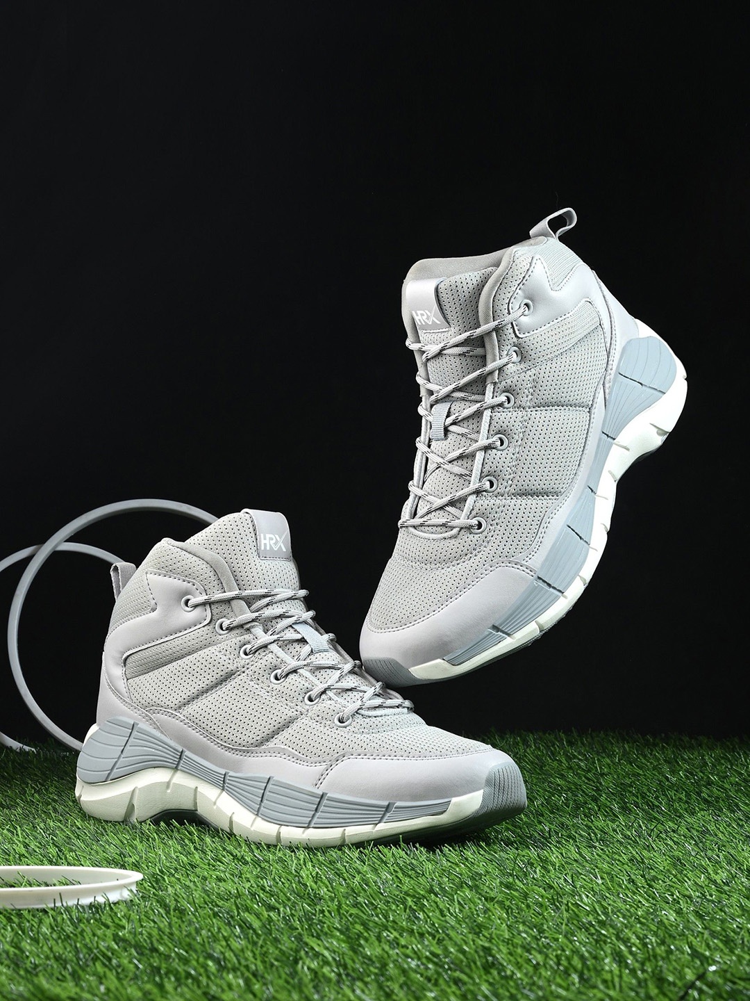 

HRX by Hrithik Roshan Men Lace-Ups Sneakers, Grey
