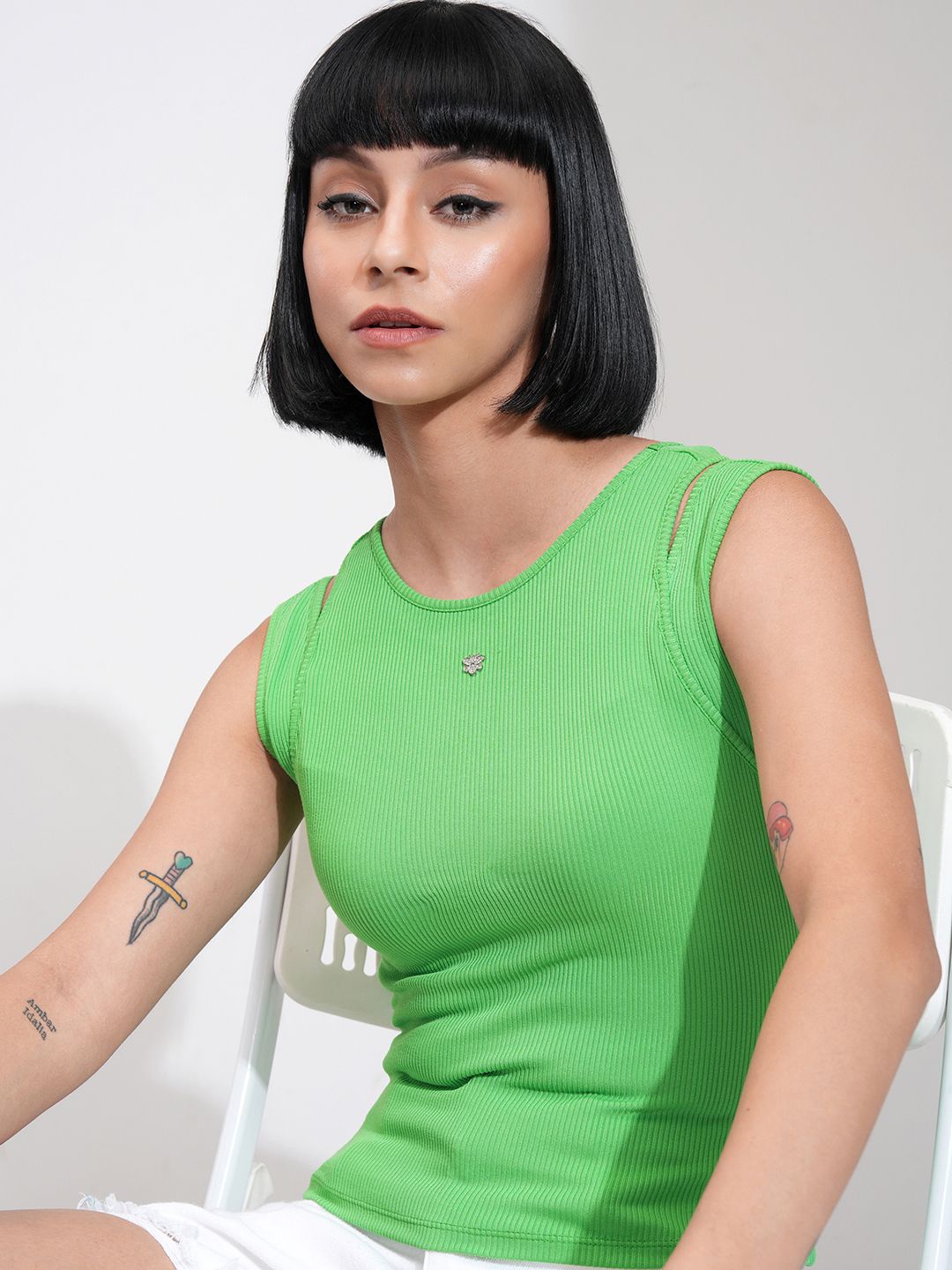 

Tokyo Talkies Women Solid Double Strap Rib Crop Top, Green