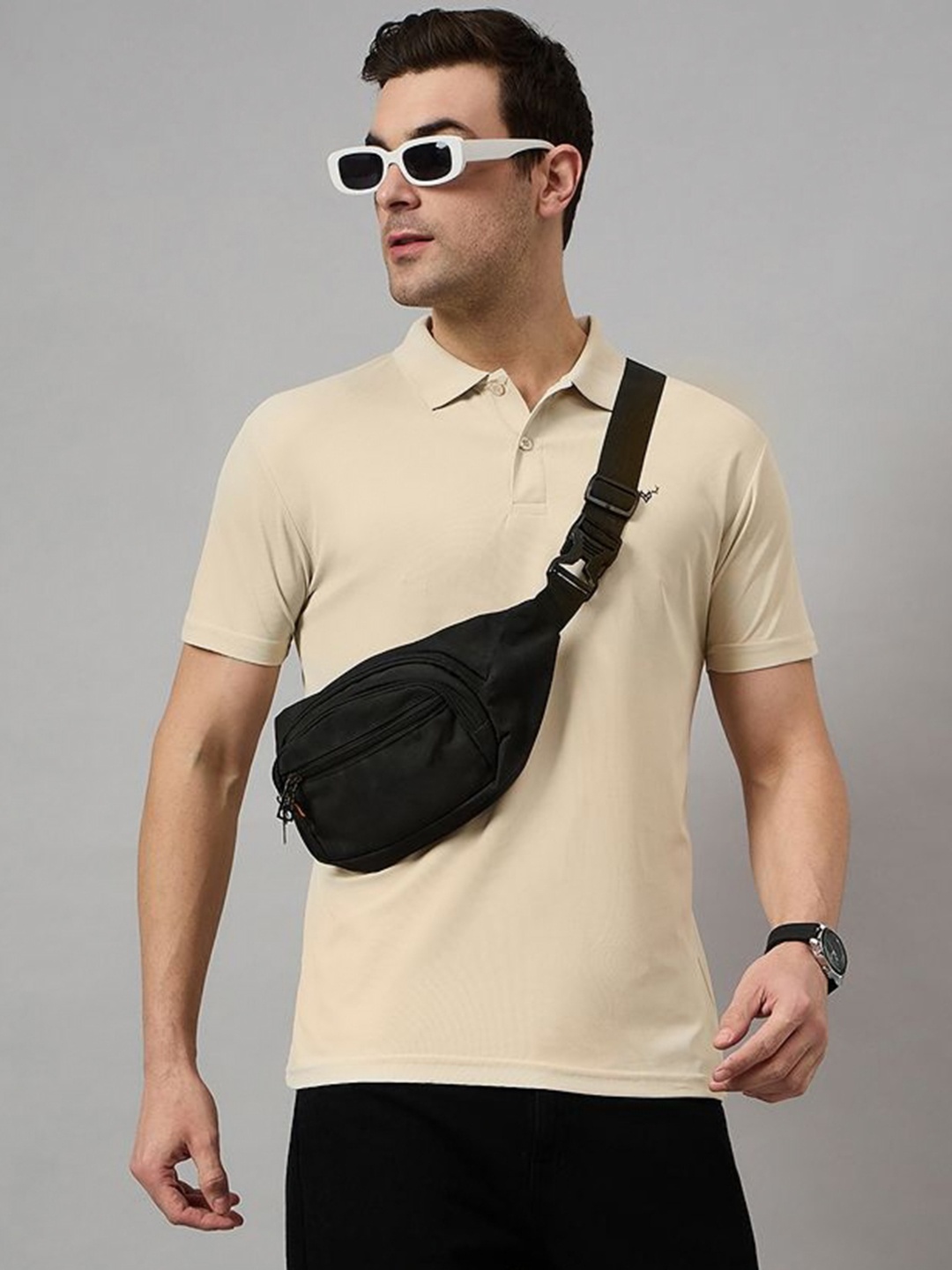 

BRONATION Men Solid Polo Collar Cotton T-shirt, Beige