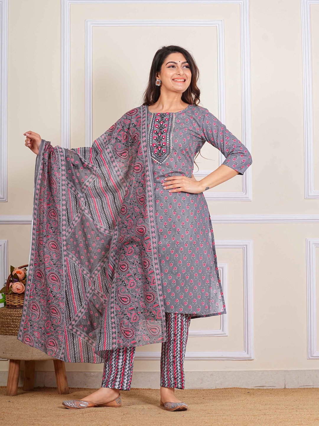 

Ayan Floral Printed Round Neck Pure Cotton Straight Kurta With Trouser & Dupatta, Grey