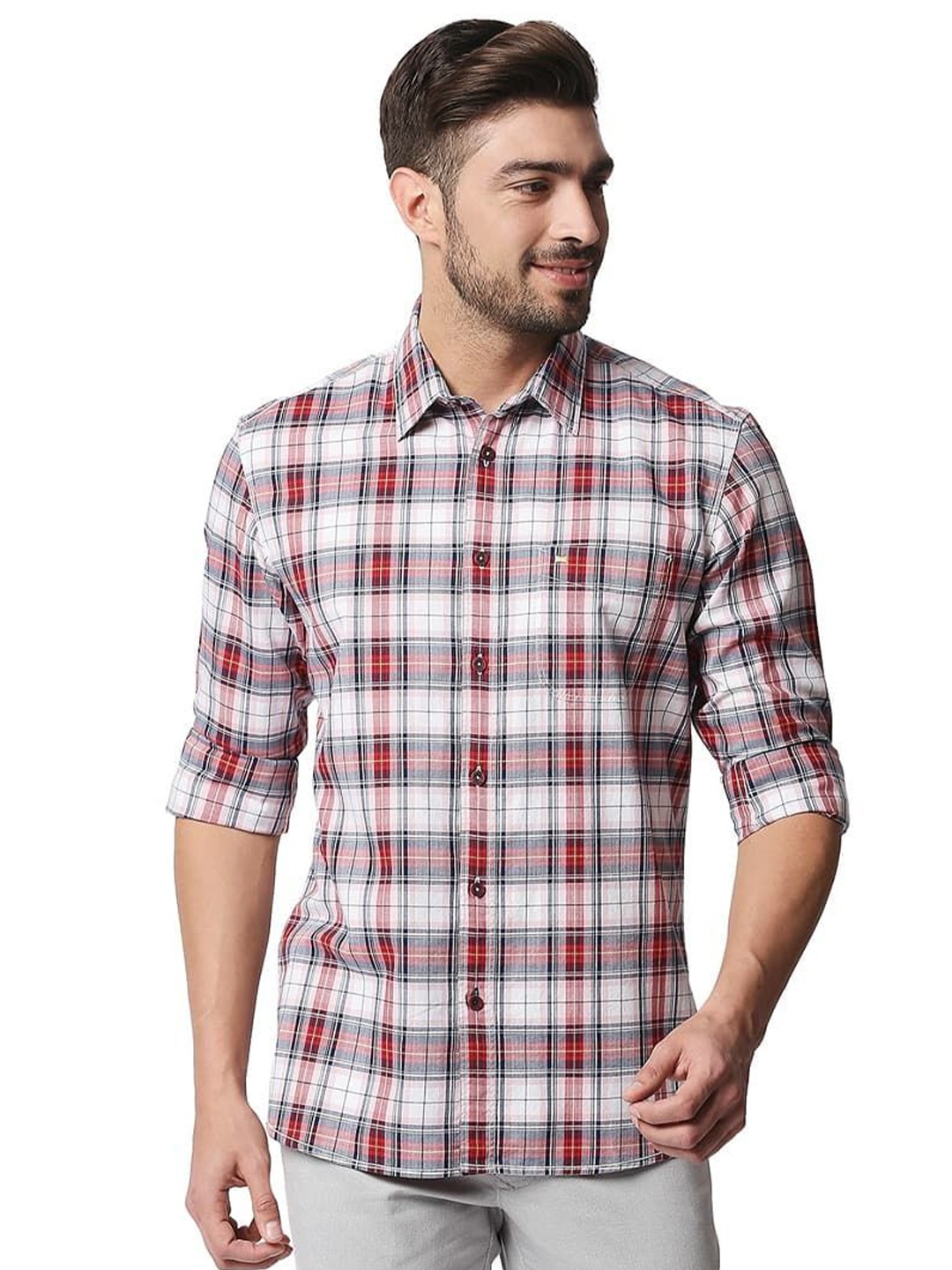 

Basics Men Relaxed Fit Spread Collar Tartan Checked Cotton Casual Shirt, Red