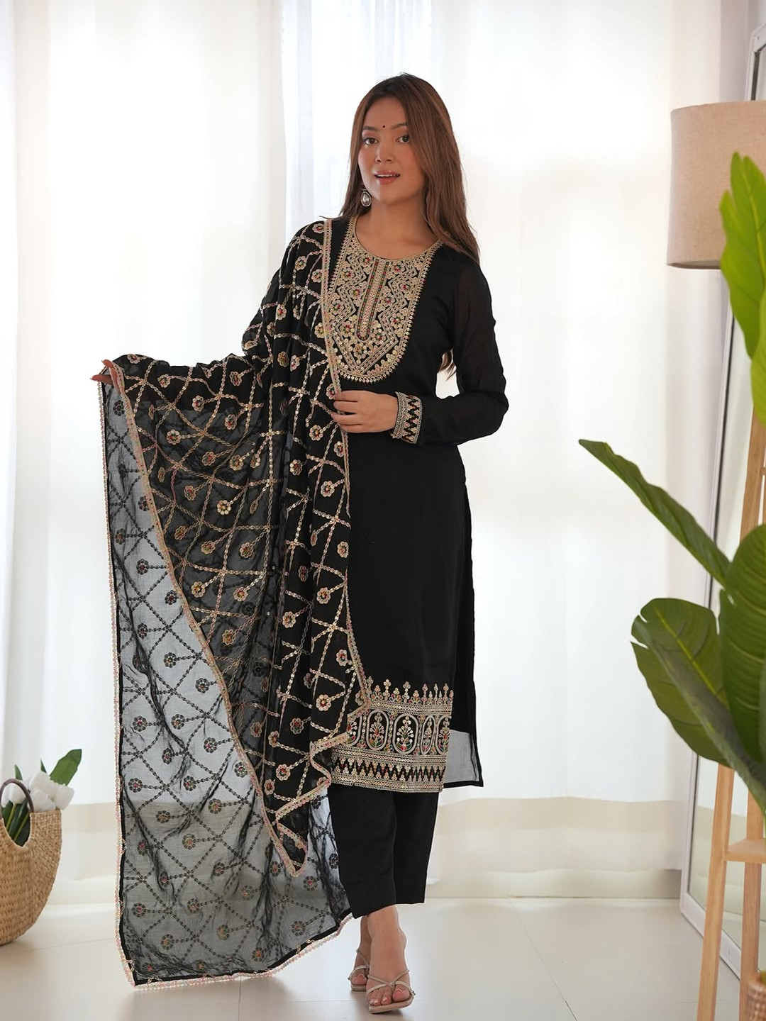 

Varsha Fashion Floral Embroidered Sequinned Silk Georgette Kurta With Trousers & Dupatta, Black