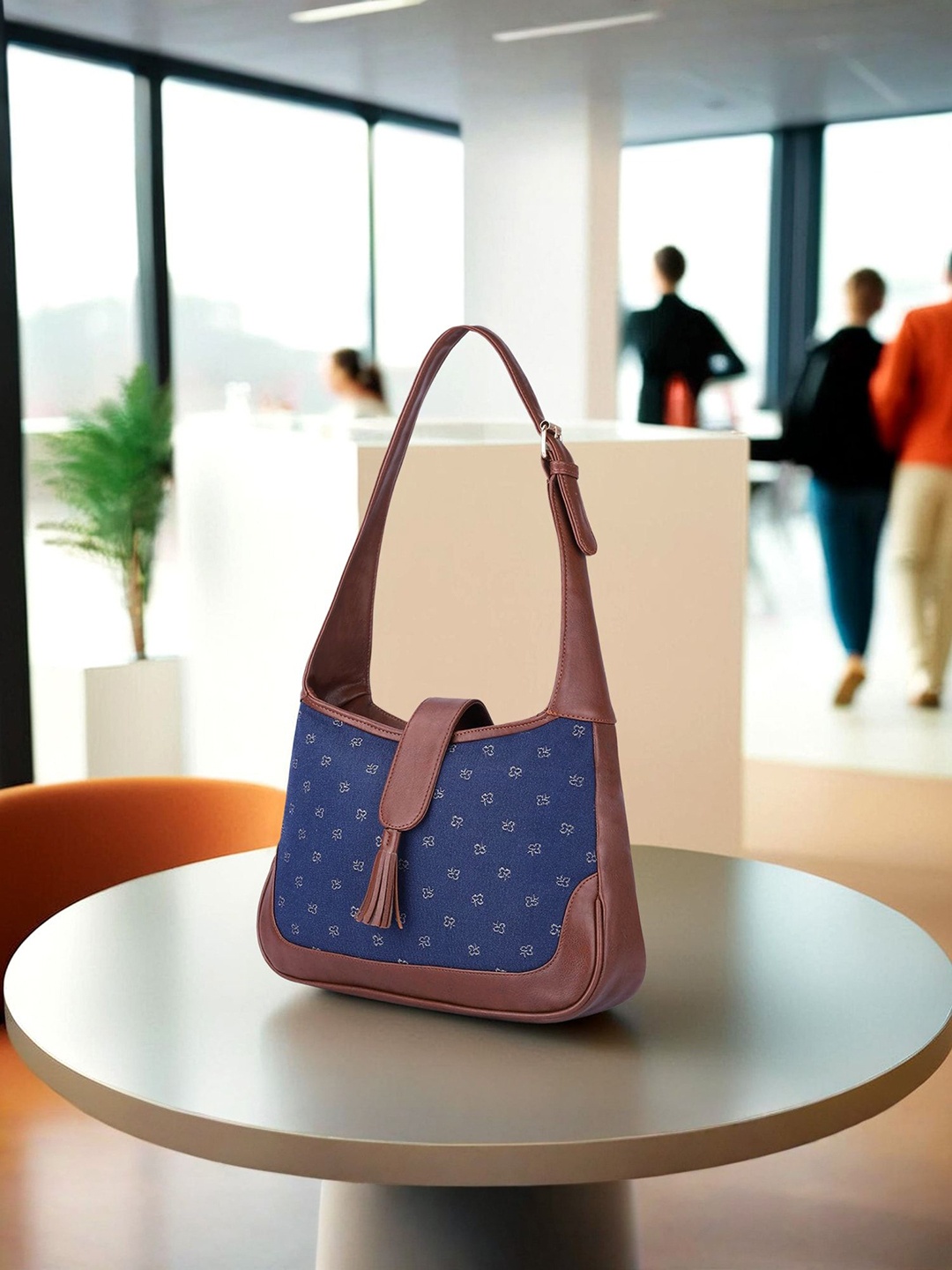 

THE CLOWNFISH Women Samantha Graphic Printed Structured Shoulder Bag, Blue