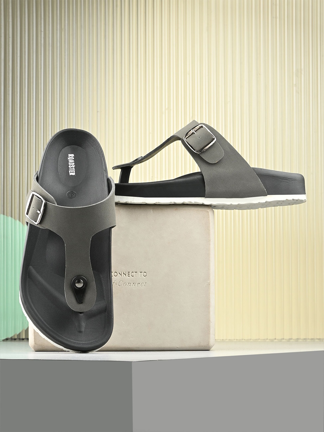 

The Roadster Lifestyle Co Men Comfortable Casual Slip On Sandals, Grey