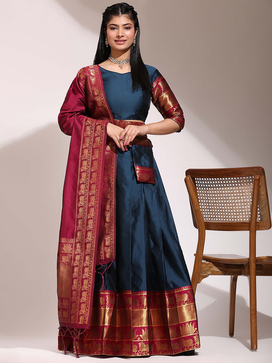 

DIVASTRI Semi-Stitched Lehenga & Unstitched Blouse With Dupatta, Blue