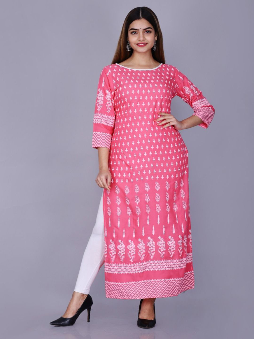 

Malia Ethnic Motifs Printed Round Neck Straight Long Kurta, Pink
