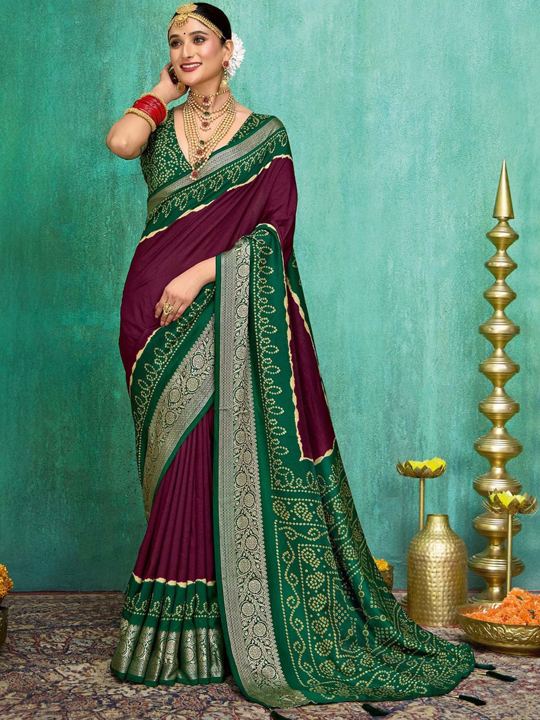 

Anouk Bandhani Silk Blend Bandhani Saree With Blouse Piece, Burgundy