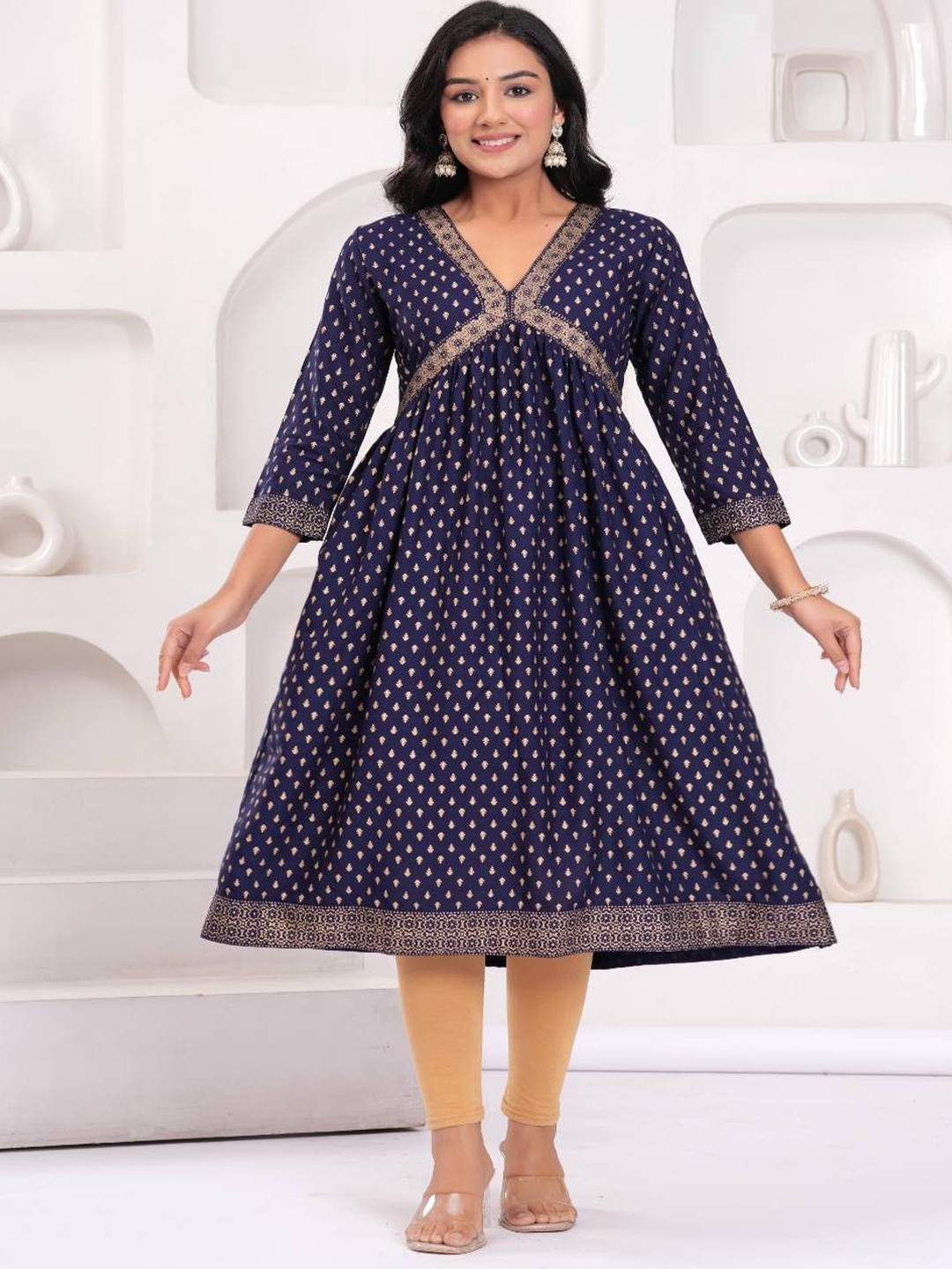 

WESTERN COTTON Floral Printed Anarkali V-Neck Empire Kurta, Navy blue