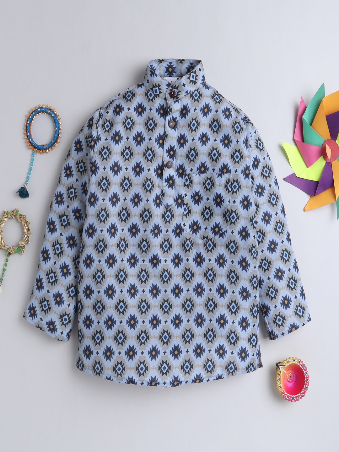 

BAATCHEET Boys Ethnic Motifs Printed Band Collar A-Line Pure Cotton Kurta, Grey