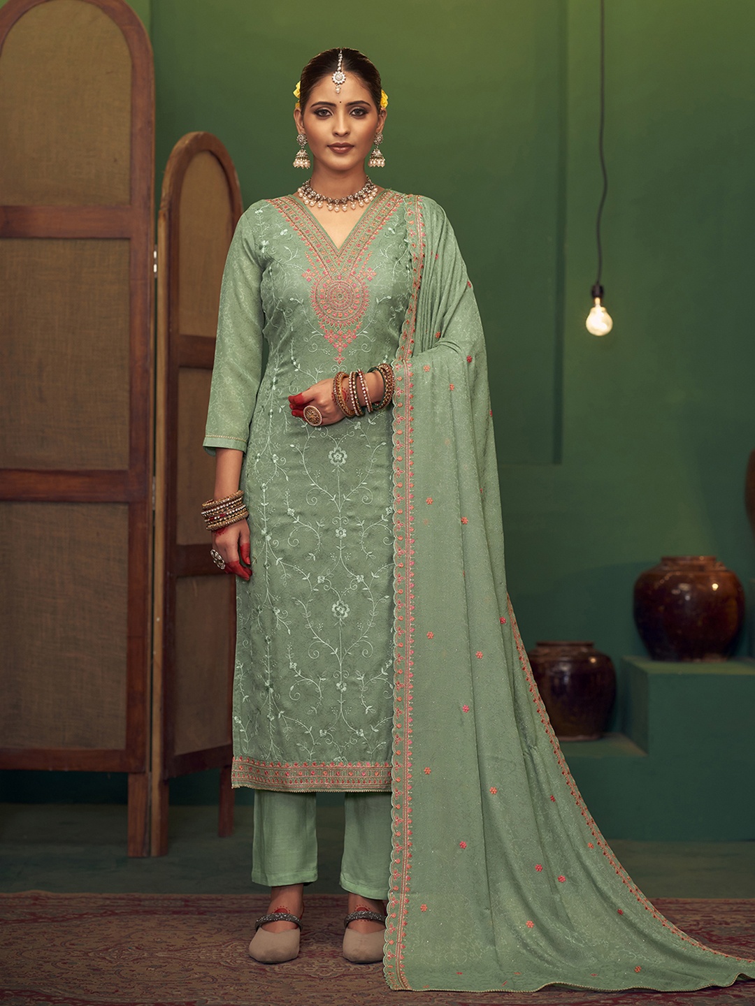

Anouk Green Floral Embroidered Unstitched Dress Material