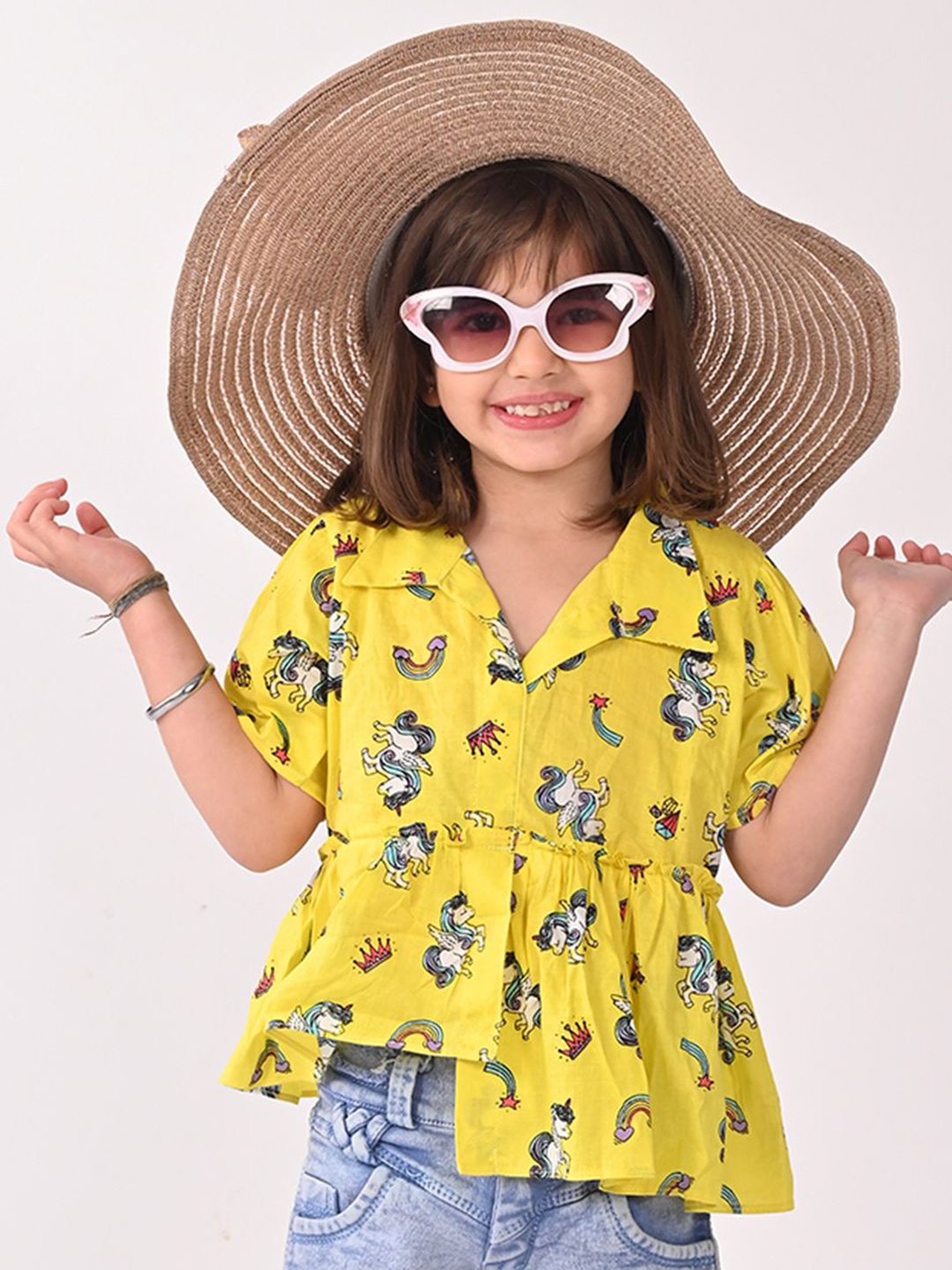 

Sangria Girls Unicorn Printed Shirt Collar Pure Cotton Top, Yellow