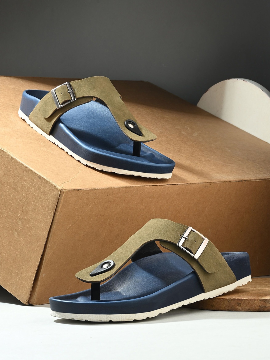 

The Roadster Lifestyle Co Men Casual Slip On Sandals, Olive