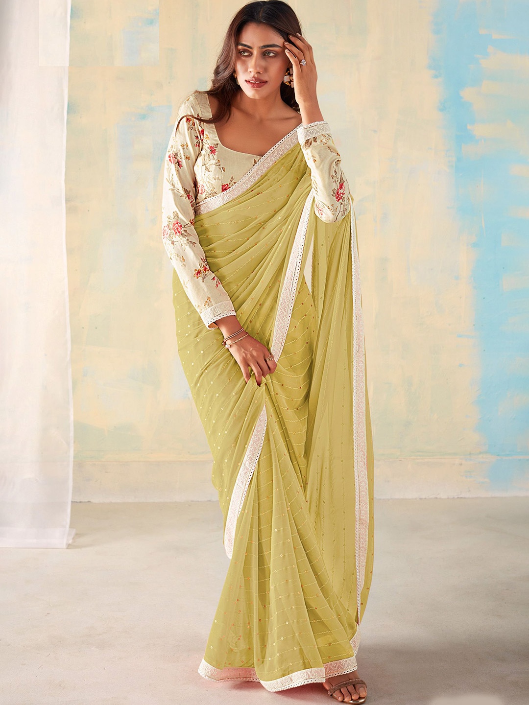 

DIVASTRI Embellished Designer Saree, Olive