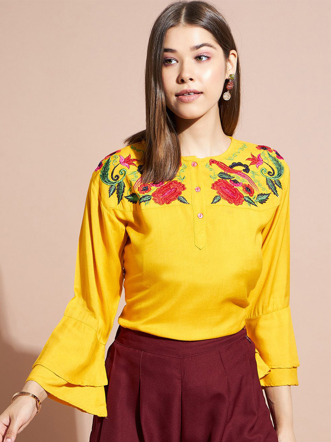 

DressBerry Women Floral Printed Round Neck Top, Yellow