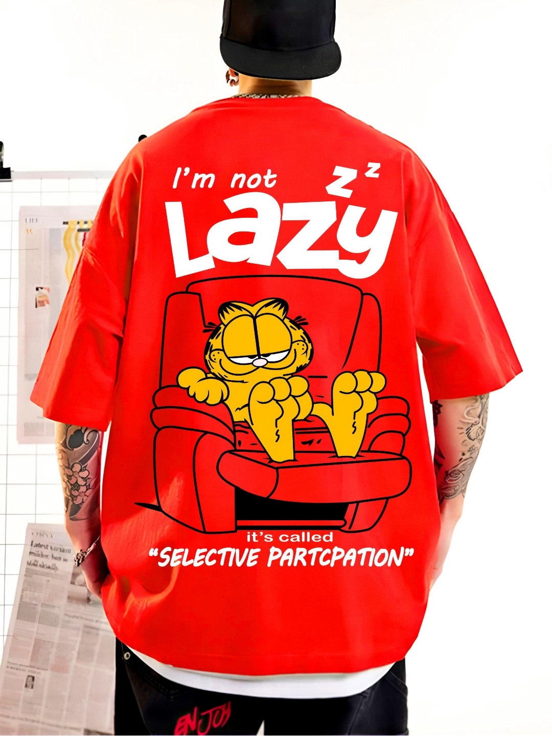 

ZEN1 FASHION Men Garfield Abzorb Graphic Printed Round Neck Cotton Oversized T-shirt, Red