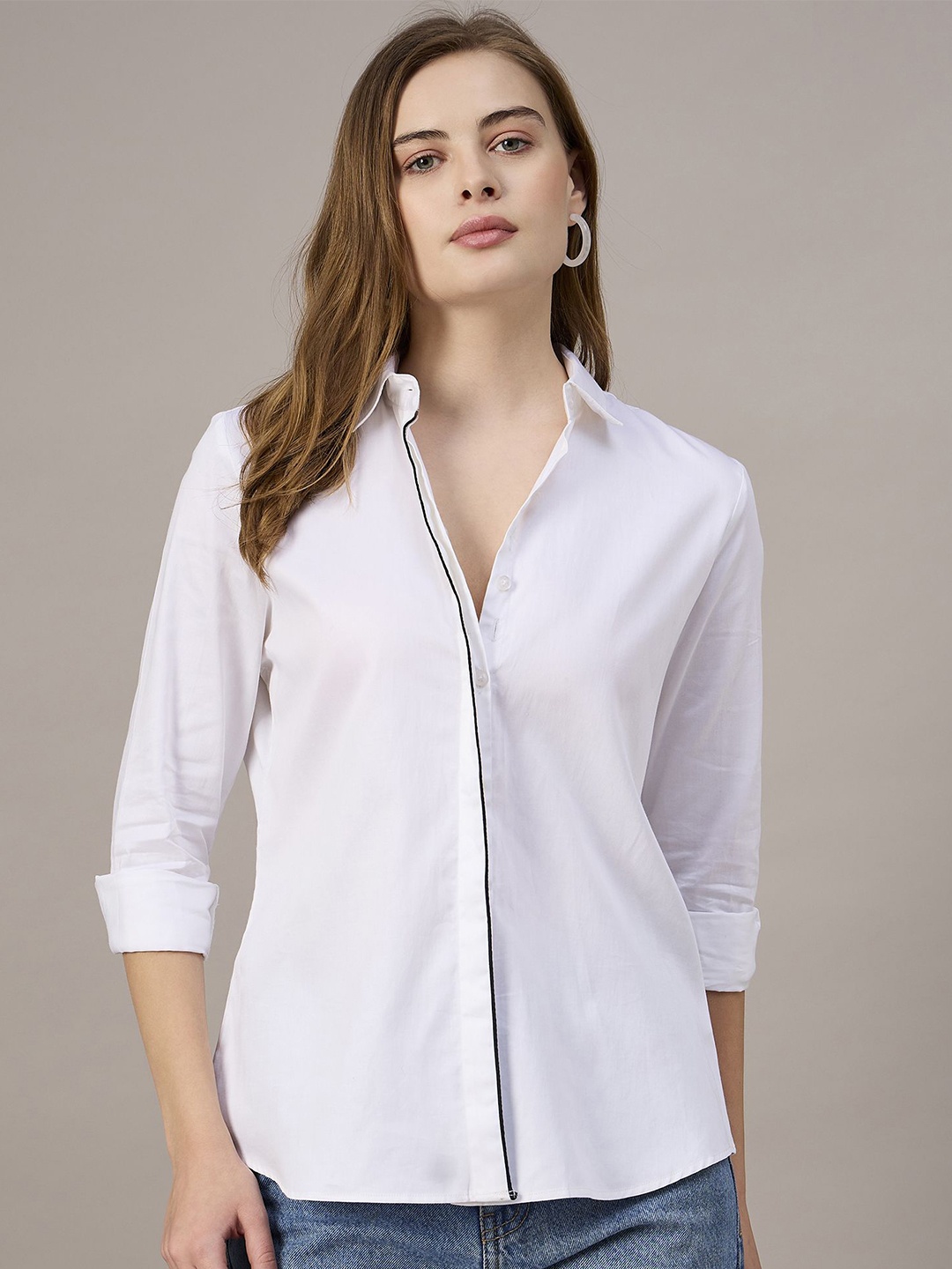 

The Roadster Lifestyle Co. Women Spread Collar Solid Cotton Casual Shirt, White