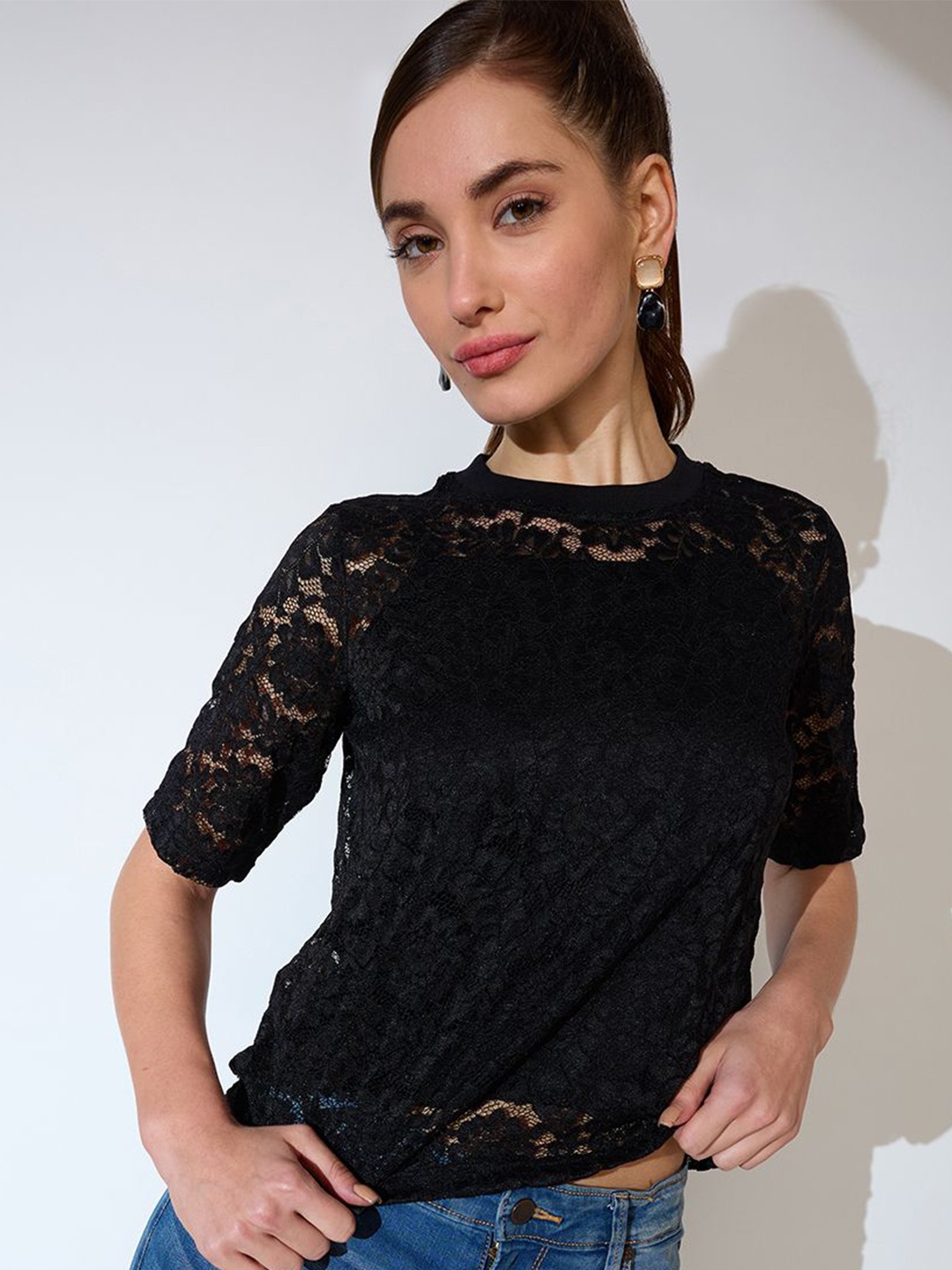 

Globus Women Black Round Neck Short Sleeves Floral Lace Party Top