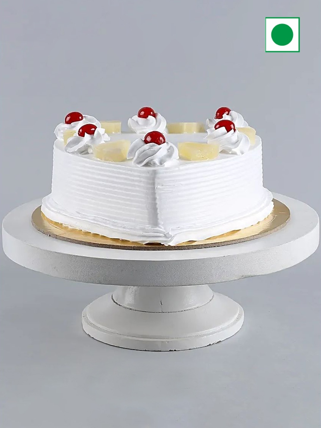 

fnp Pineapple Flavor Eggless Heart Cake-500g, White