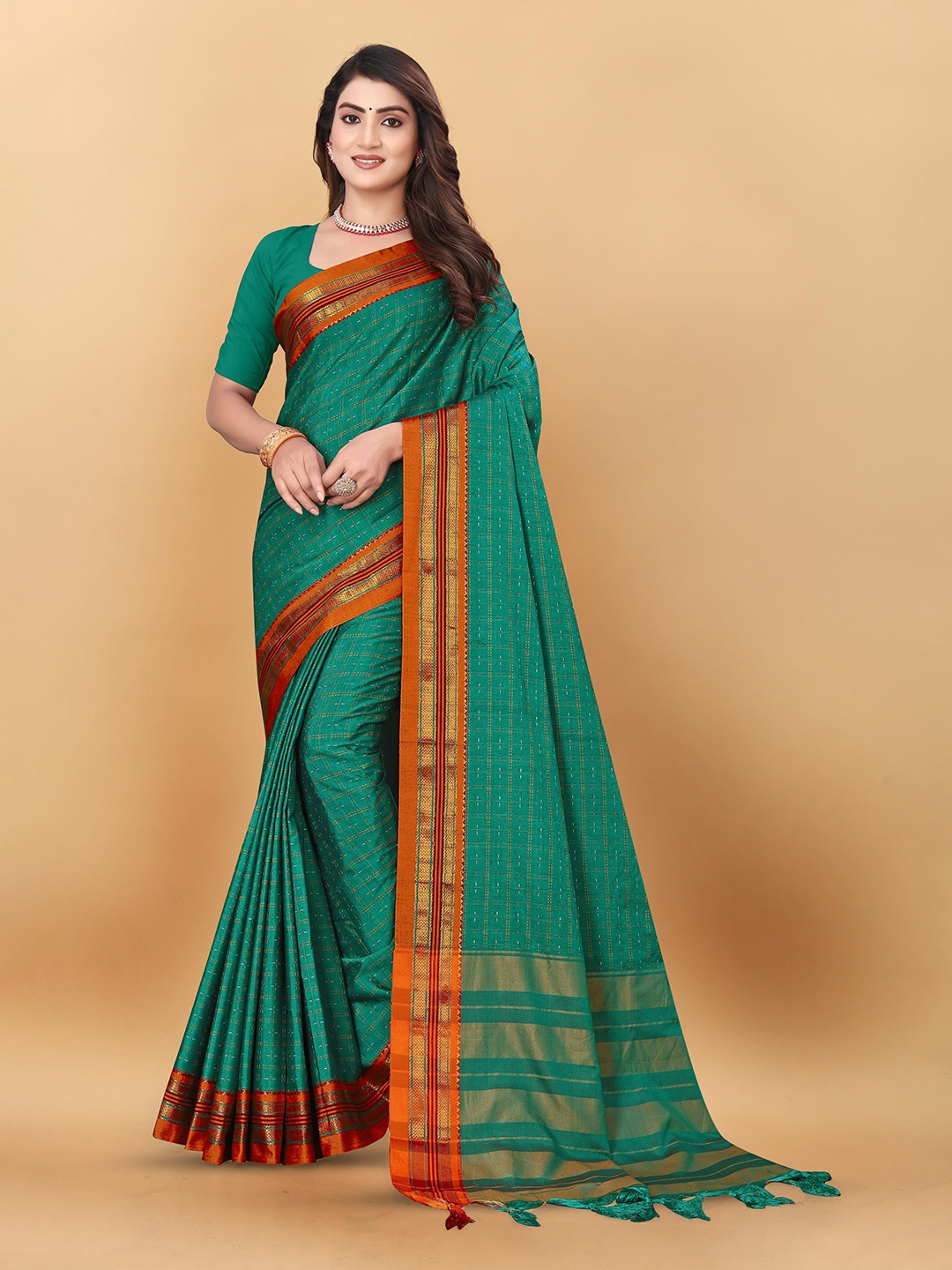 

SUPERLAXMI Striped Zari Ilkal Saree, Green