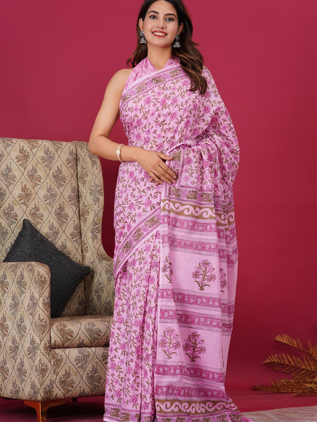 

Shivanya Handicrafts Floral Pure Cotton Block Print Saree, Pink