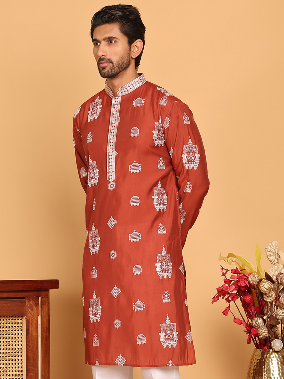 

Jompers Ethnic Motifs Embroidered Mandarin Collar Thread Work Straight Kurtas, Brown