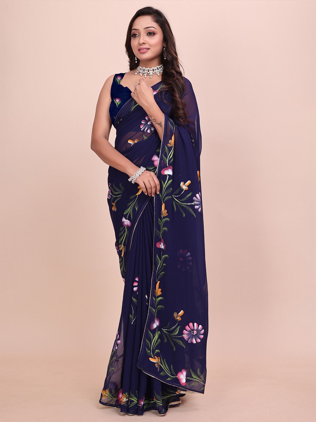 

Avojee Floral Hand Printed Saree, Navy blue