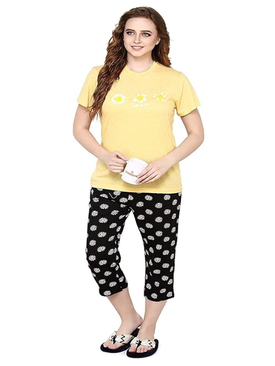 

evolove Women Printed Night suit, Yellow