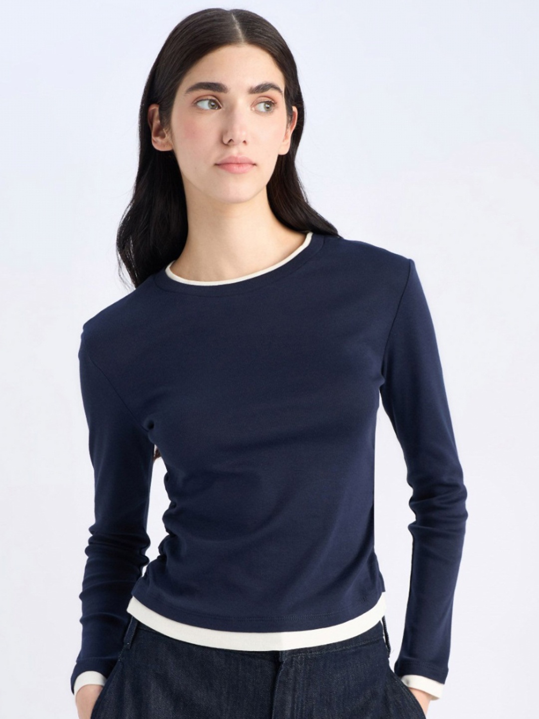 

DeFacto Women Solid Round Neck Cotton T-shirt, Navy blue