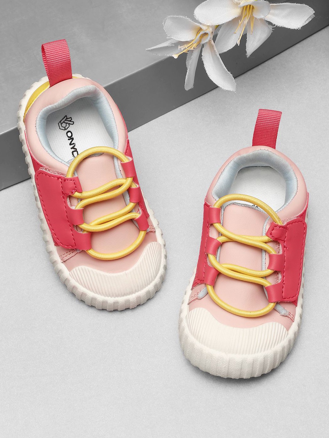 

ONYC Unisex Kids Printed PU Sneakers, Pink