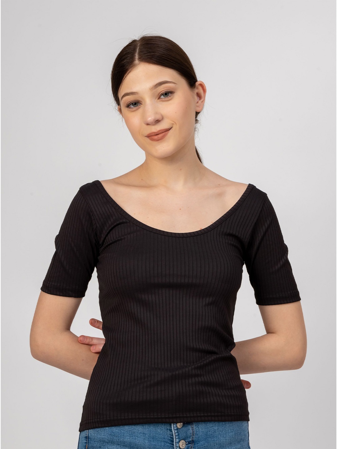 

PYR8 Women Scoop Neck Striped Top, Black