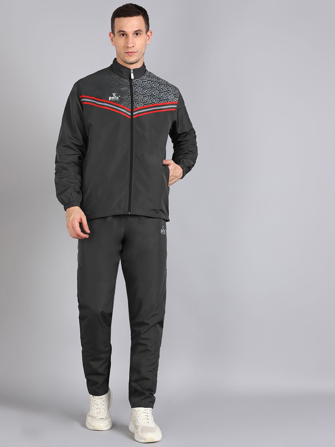 

Pace International Printed Zipper Sweatshirt & Trackpants, Grey