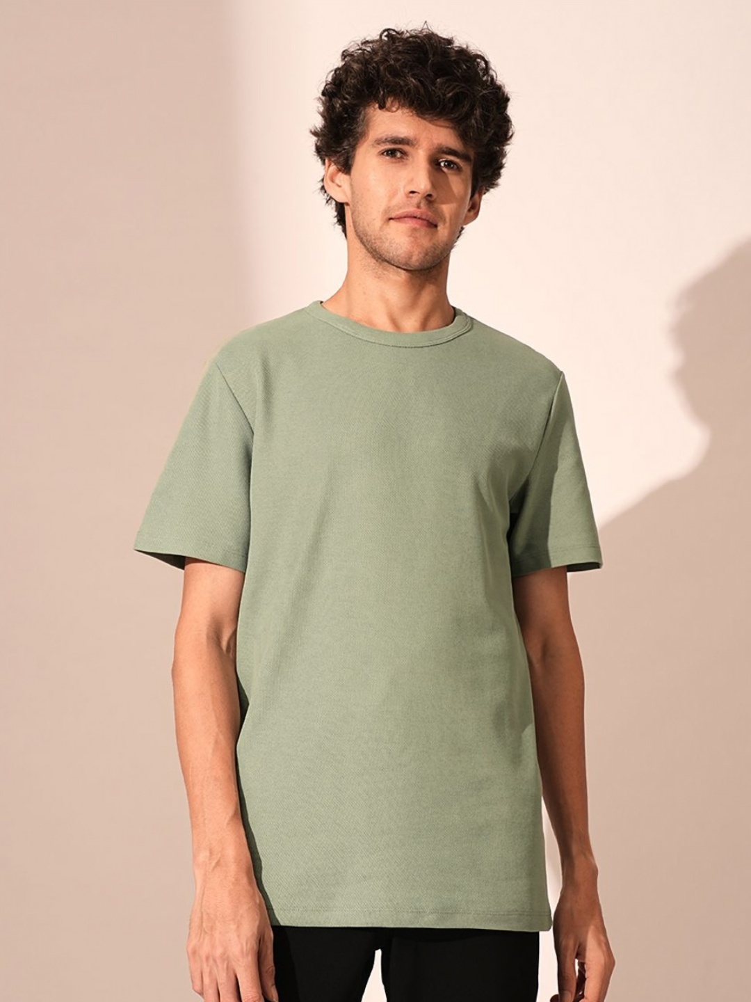 

SELECTED Men Solid Round Neck Cotton Relaxed Fit T-shirt, Green