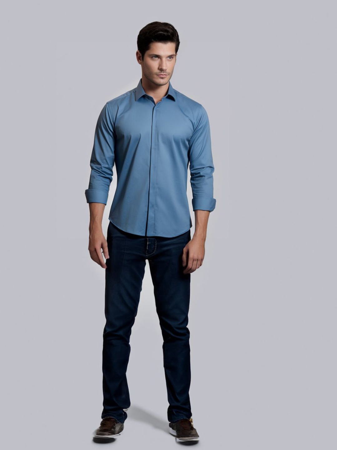 

HE SPOKE Men Smart Fit Spread Collar Solid Casual Shirt, Blue