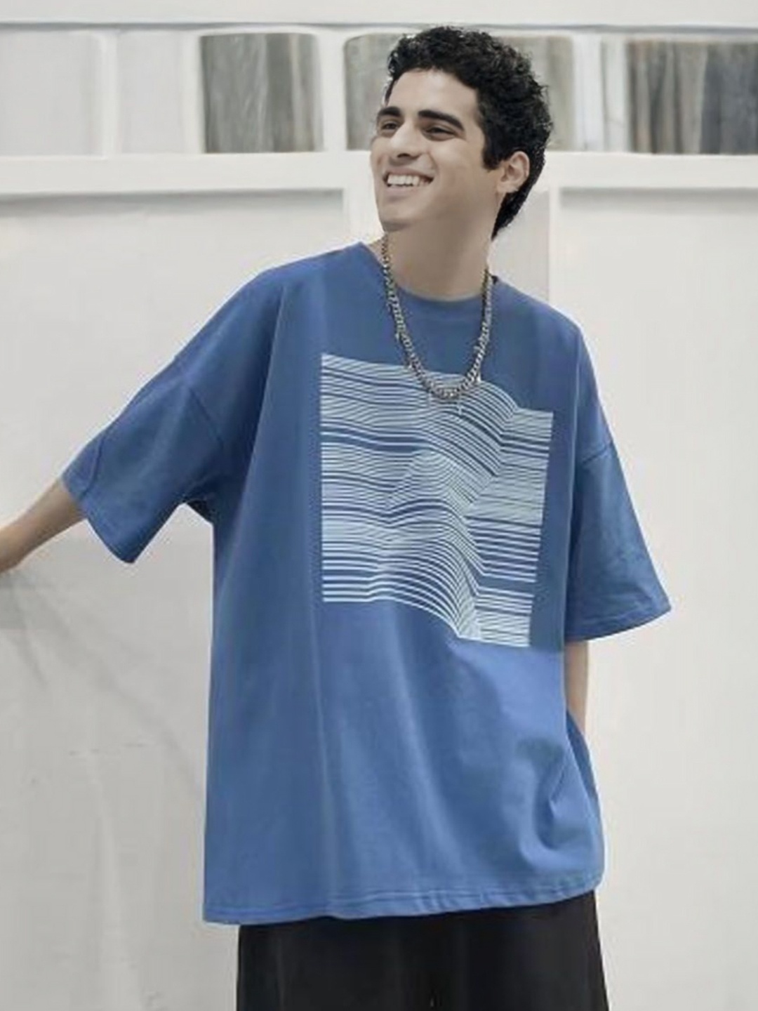

StyleCast Men Striped Round Neck Oversized T-shirt, Blue