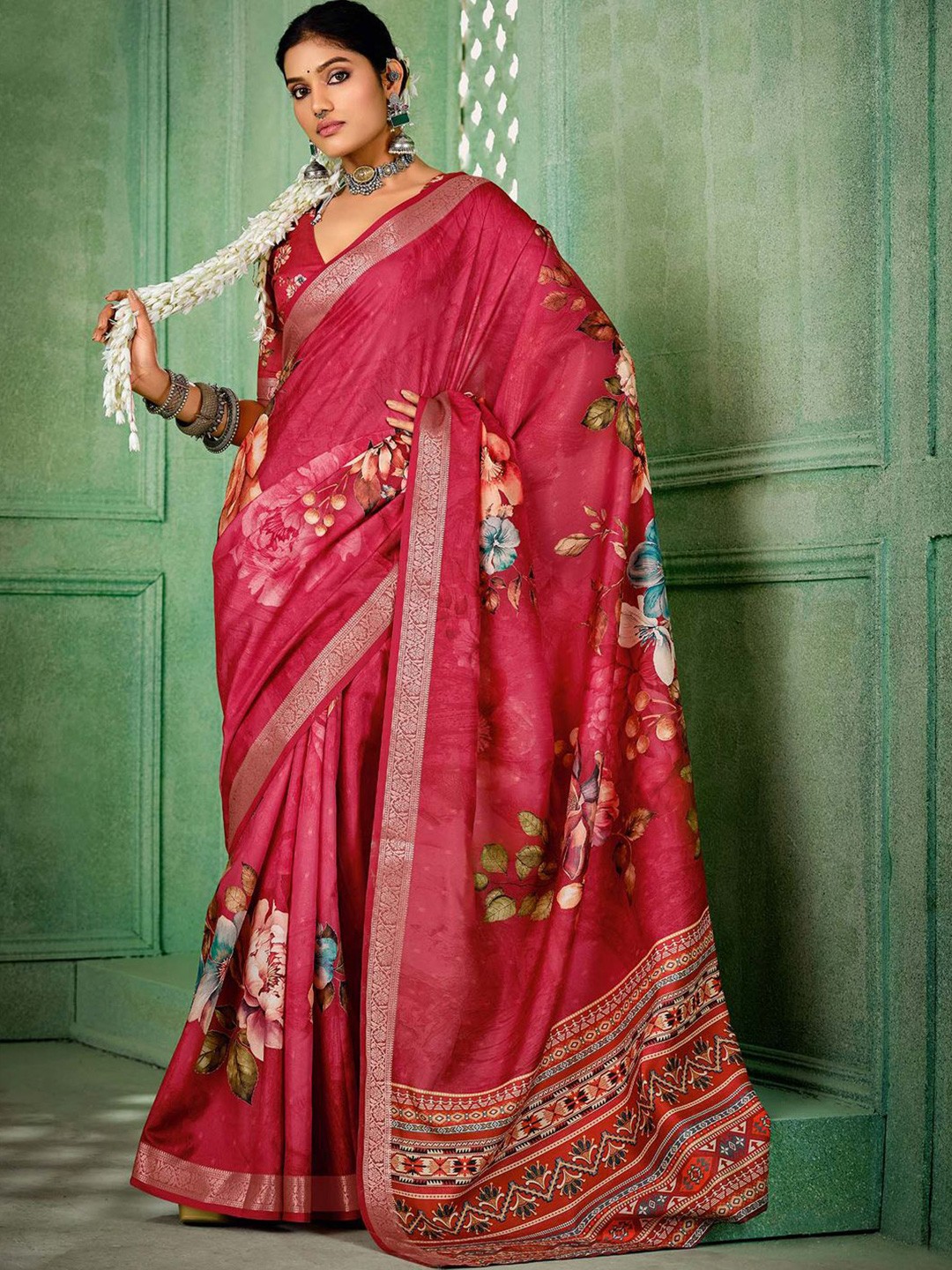 

Mitera Floral Printed Zari Tussar Saree, Pink