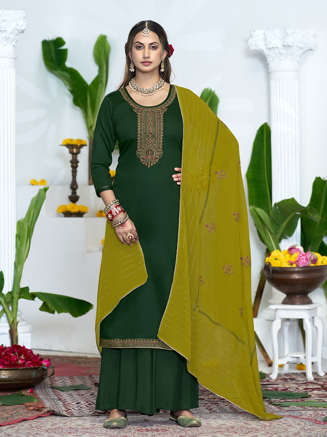 

Anouk Green Zari Ethnic Motifs Embroidered Unstitched Dress Material