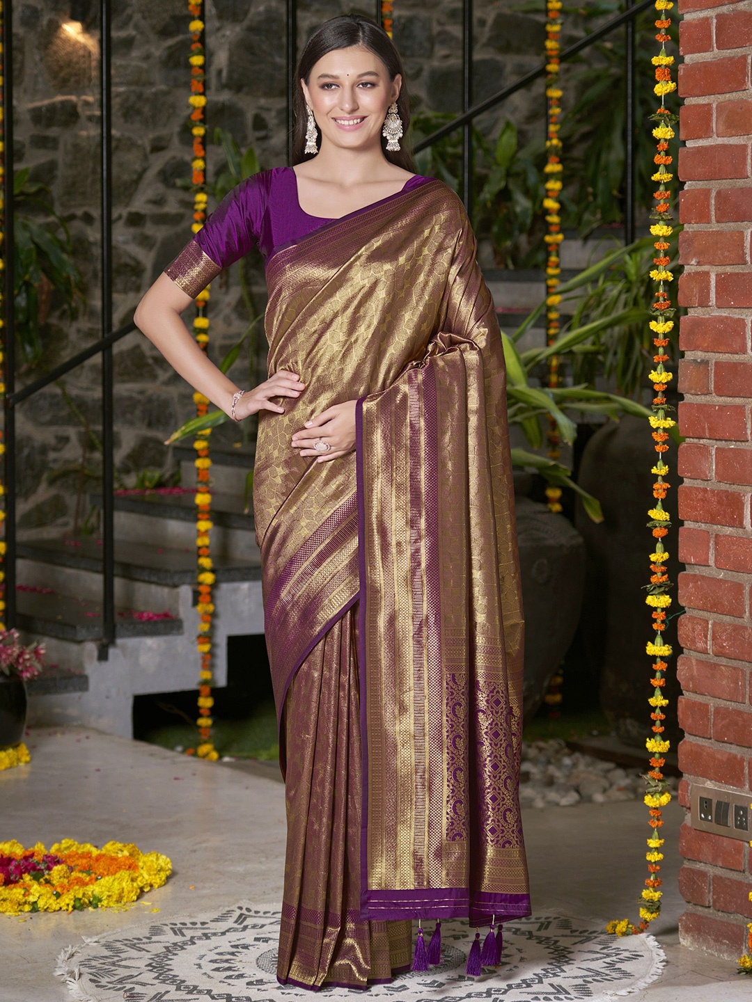 

SAREETHNIC Woven Design Zari Pure Silk Kanjeevaram Saree, Purple