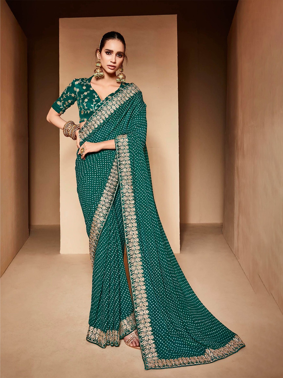 

DIVASTRI Bandhani Printed Saree, Teal