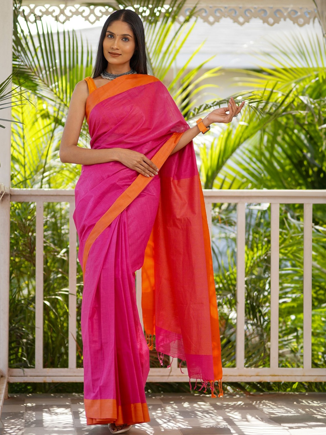 

arunima weaves Pure Cotton Saree, Pink