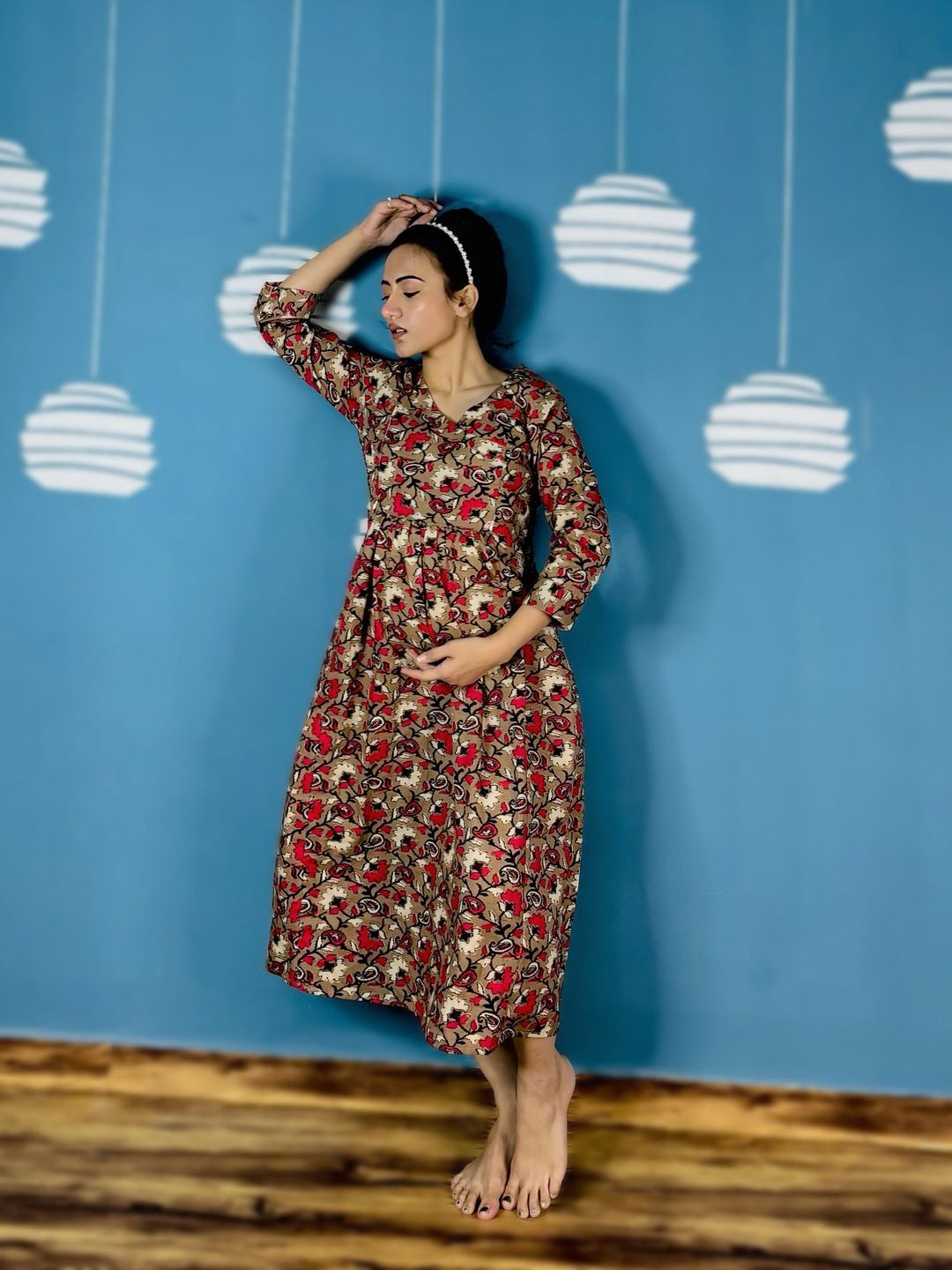 

SWEET MOON Printed V-Neck Maternity Ethnic Dresses, Red