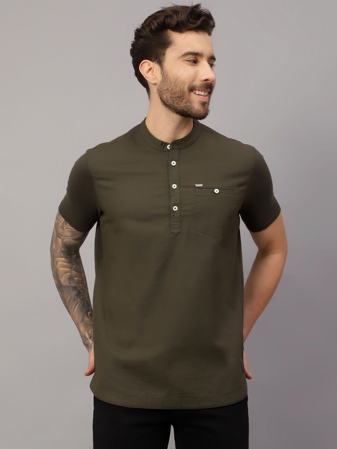 

Cantabil Men Solid Mandarin Collar Cotton T-shirt, Olive