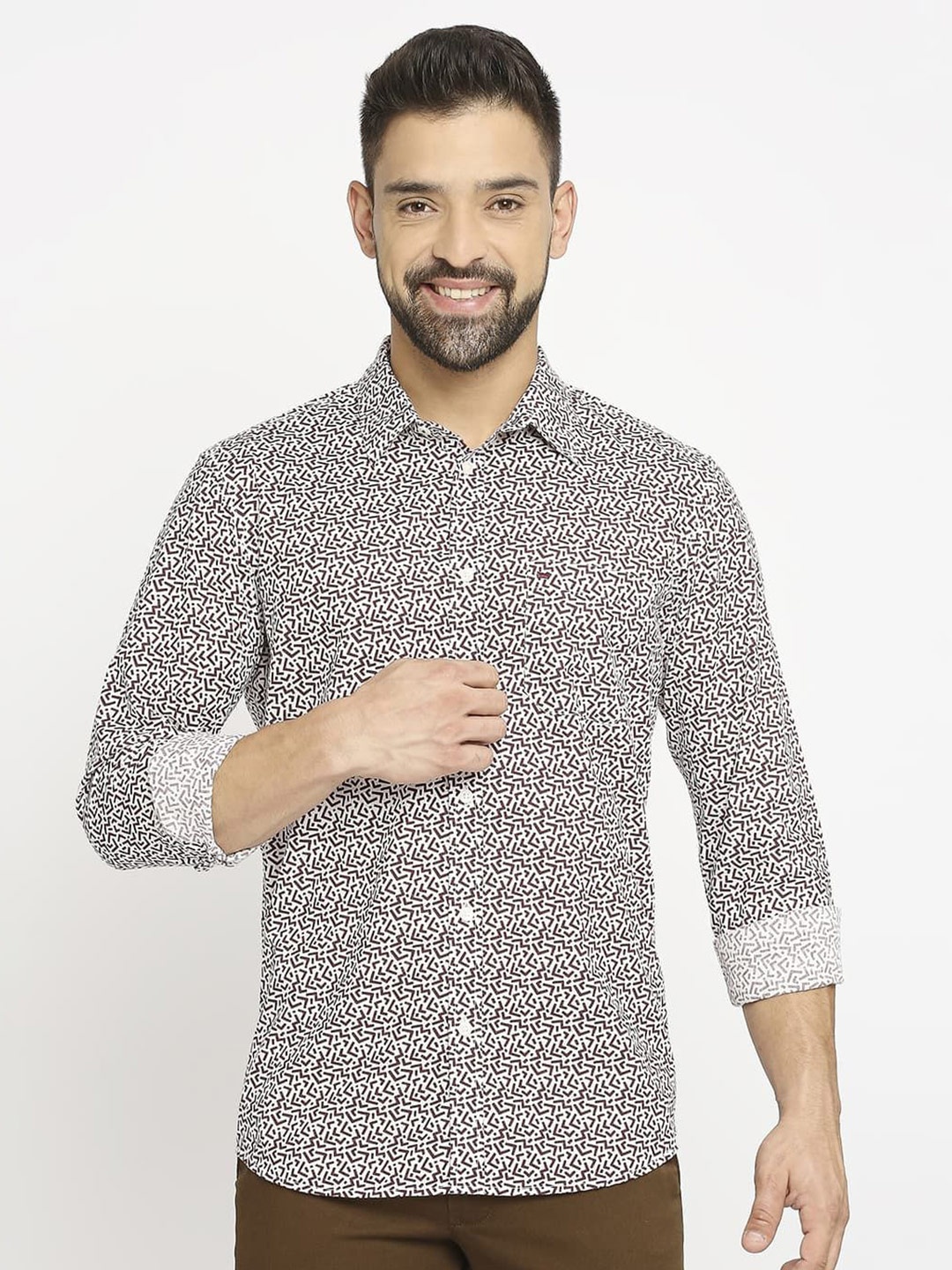 

Basics Men Relaxed Slim Fit Spread Collar Abstract Printed Cotton Casual Shirt, Red