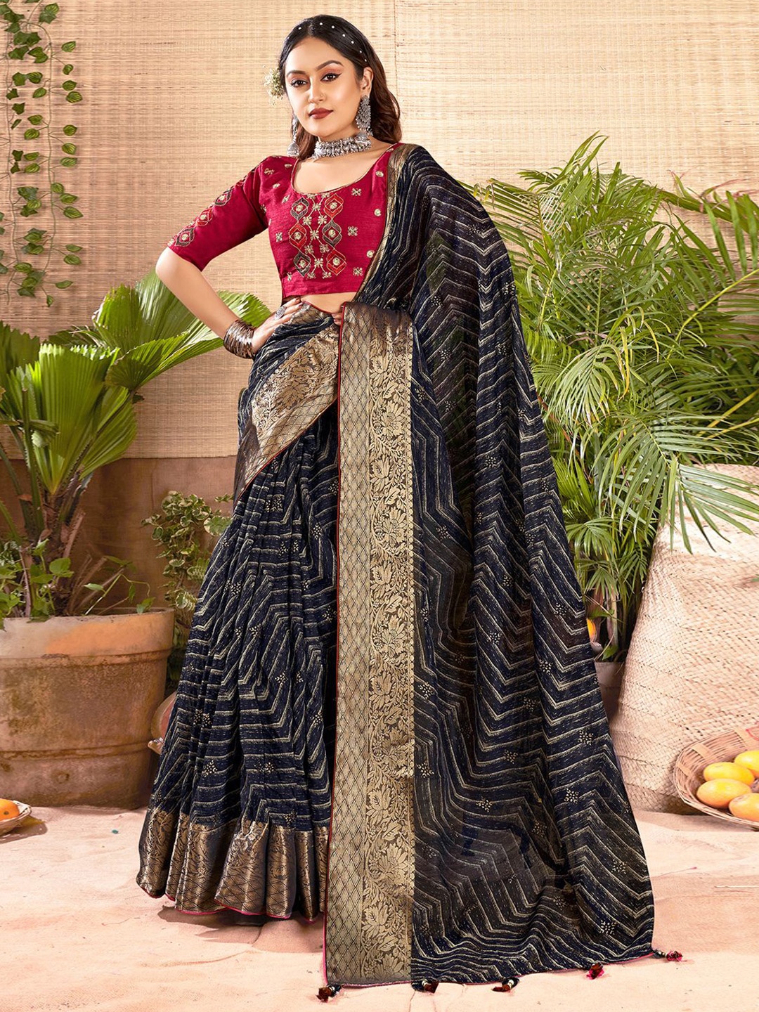 

LeeliPeeri Designer Woven Design Zari Saree, Navy blue